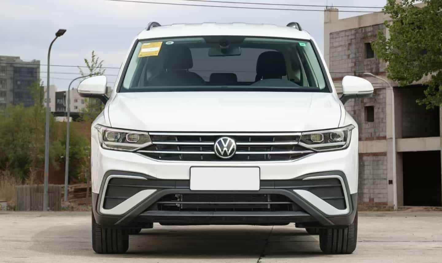 2023款 途观L 出众款 300TSI 自动两驱舒享版